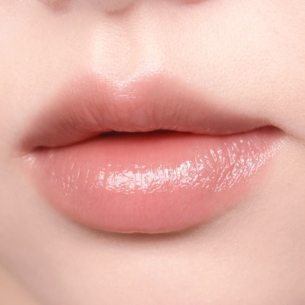 晶鑽極嫩潤色護唇膏